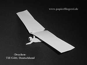 Papierflugzeug Drache, Deutschland